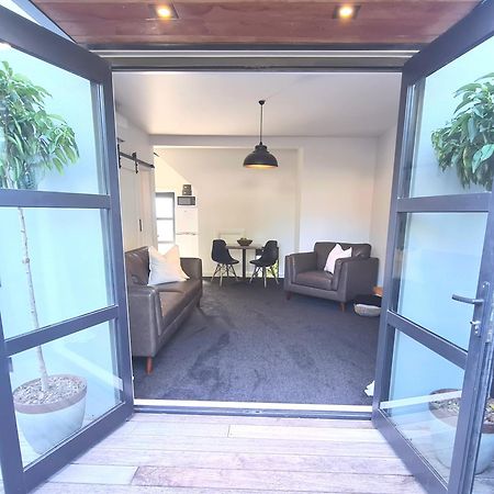 Apartment 1 - Haddin Court - Executive One Bedroom Blenheim Zewnętrze zdjęcie